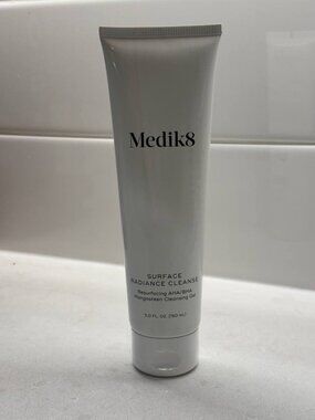 New Medik8 Surface Radiance Cleanse 150 ml